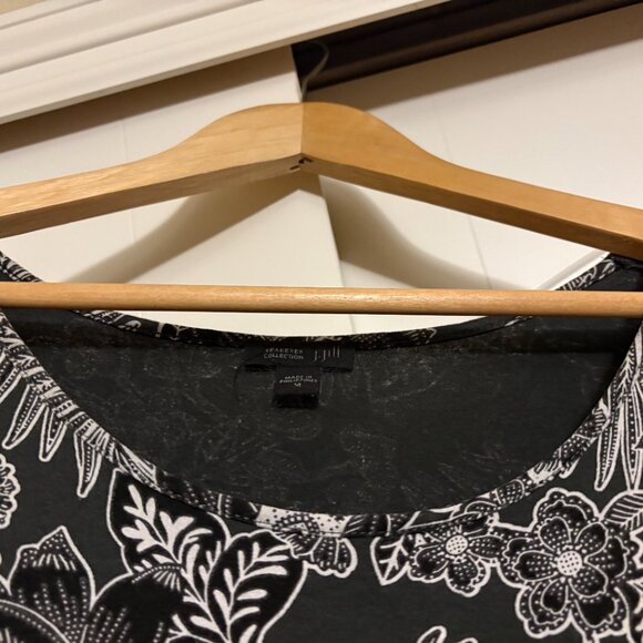 J. Jill Wearever Collection Floral Print Tank Medium Black Rayon Spandex Blend - Picture 2 of 3